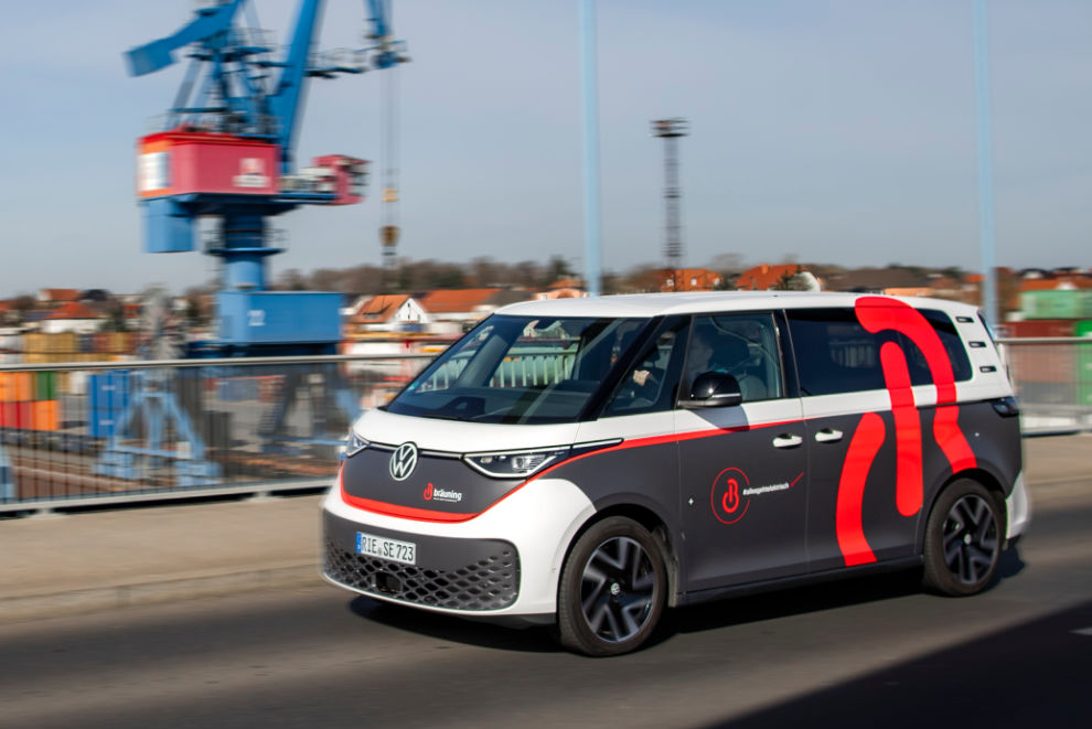 Car Branding innerhalb der Corporate-Design-Richtlinie • Bräuning GmbH